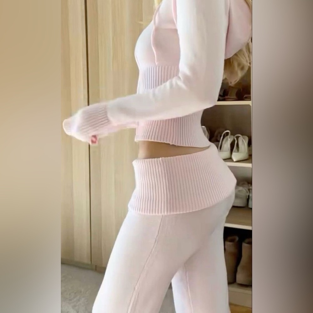 Edikted Pink Ribbed Knit Set - Picture 2 of 3